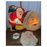 Plastic Santaï¿½s- 2 light up *some cracks