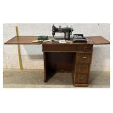 Domestic Sewing Machine w/ attachments 31/19/31