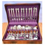 Silverware Chest/Silverware. Full - mixed