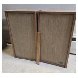 Pair Klh speakers