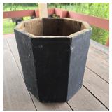 Wood bucket