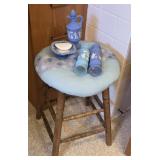 Stool & Avon