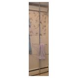 MCM Tension pole towel rack