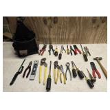 Tool pouch work tools, electrical, plies, etc