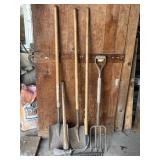 Yard Tools (5) Shove, Rake, Shovel.etc
