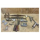 Grease Guns, Trimming Tool, Wallpaper Cutters,etc