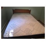 216Full size bed - mattress is like new