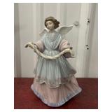 Lladrï¿½ "Joyful Offering" Figure