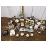Assorted clocks *barn find, need cleaning