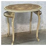 French Provincial End Table w/ inlayed top