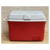 Rubbermaid Cooler
