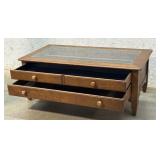 Hammary 2 Drawer Coffee Table Showcase 46/24/18