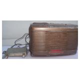 1941 PHILCO AR-40 Automobile Car Truck Radio 85
