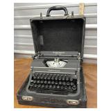 Underwood typewriter built in stand??