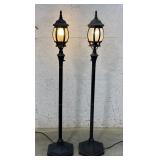 2 Outdoor Street Light Lamps - work