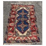 Tribal area rug- approx 73ï¿½ x 46ï¿½