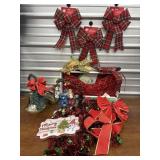Christmas Bows & Decor in tote w/lid