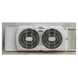Holmes Window Fan - works