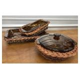 Vintage Amber Anchor Hocking bakeware w/baskets.