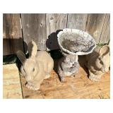 Outdoor hard plastic.2 rabbits/rabbit bath ( has