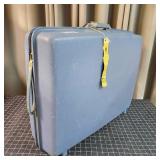 R2 Samsonite Vintage Luggage 8x20x26" Hard case