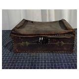 Q2 ï¿½Westcott Expressï¿½ Label Suitcase