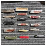 MC 15Pc Folders Knives loretta lynn