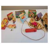 P1-Q1 vintage toys Mechanical cats/dogs