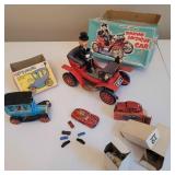 P1-Q1 Old Timers, Shaking Antiq Vintage toy cars