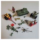 P1-Q1 tank, ammo trailer Army Toys soldiers