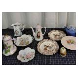 L3 8 Plates Glassware Pitchers Cake plate