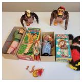 P1-Q1 charlie chimp vintage chimps & gorilla
