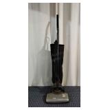 T2 Hoover Vacuum Cleaner w/ attachments