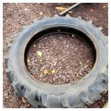 YD Tractor tire 12.4-38 11" Rim, 11-38