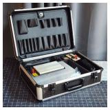 E4 Electronics kit: Breadboards, LEDs, Capacitors,