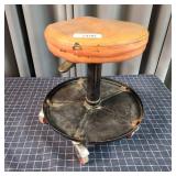 G3 Rolling Shop Stool 16"