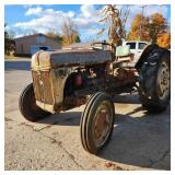 YD Ford N Series Tractor For parts or repair not s