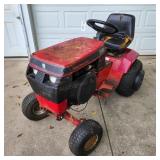 YD Wheel Horse Lawn Tractor 416-H