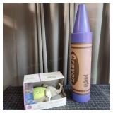 K2 2pc Swaddle Me infant night light, Crayon Bank