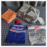 D3 50pc+ Labatt hats (2), Tito