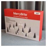 G1 (NIB) LED Ceramic Christmas Village Merry Brite