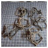 D2 stetchy ice cleats Over boot style