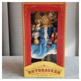 R2 New in box Lady Nutcracker Nutcracker 7"