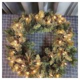 Q1 Wreath 20" with Lights