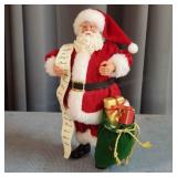 R2 New w/ tags Santa 10.5"