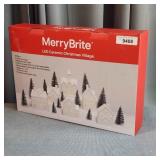 G1 (NIB) LED Ceramic Christmas Village Merry Brite