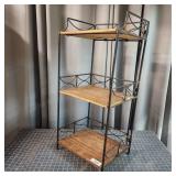 I2 Media rack 12x15x33"