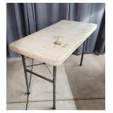 ABC Folding table 24x30x48" some cracks