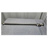 T3 Adjustable cargo bar
