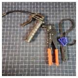 T2 3pc (2) strap wrenches, Grease gun,